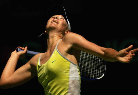 乐鱼体育关于莎拉波娃回归赛场，问鼎冠军首场状态亮眼，掘金观众沸腾！的信息