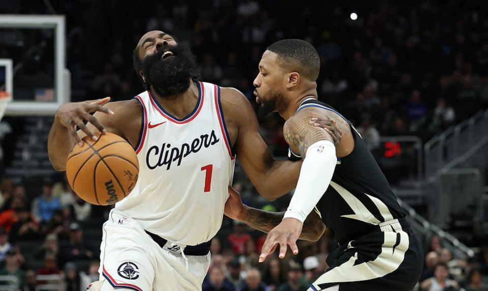 乐鱼体育哈登在TL比赛中惊险取胜，高光表现引发热议！的简单介绍